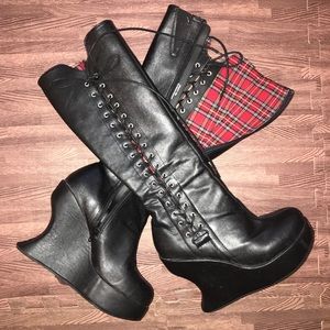Black Wedge Boots